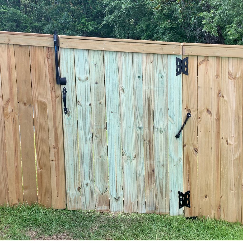 Fence Gate Replacement